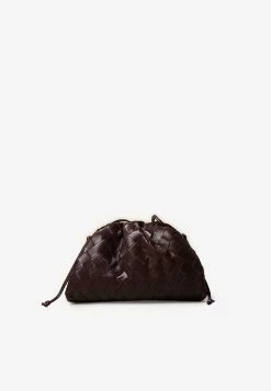 Bottega Veneta Mini Pouch Bag In Lamb Leather With Strap Grape