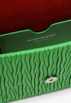Alexander McQueen Croc-Print Skull Shoulder Bag In Calf Leather Green -Cheap TOP-HANDLE-BAGS Store 613088DYTBE L ALEXQ 3800.e