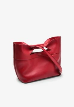Alexander McQueen Medium The Bow Top Handle Bag In Calf Leather Red 8 Alexander McQueen Medium The Bow Top Handle Bag In Calf Leather Red -Cheap TOP-HANDLE-BAGS Store 7095661AAK2 L ALEXQ 6248.c