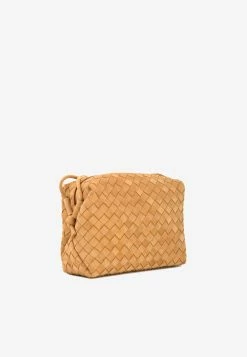 Bottega Veneta Medium Intrecciato Suede Crossbody Loop Bag Brown 7 Bottega Veneta Medium Intrecciato Suede Crossbody Loop Bag Brown -Cheap TOP-HANDLE-BAGS Store THB 5744
